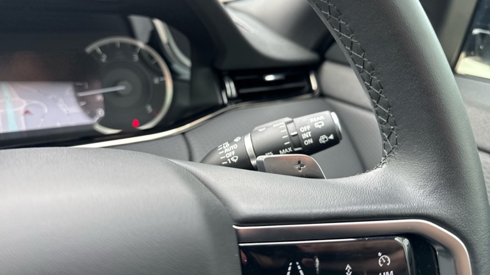 Land Rover Range Rover Evoque 2.0 D200 Evoque Edition 5dr Auto Diesel Hatchback - Image 49