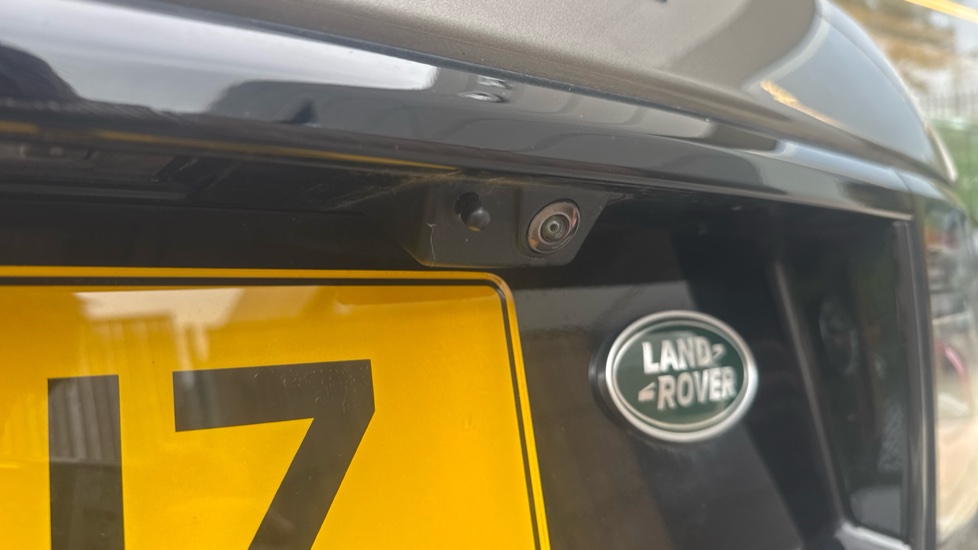 Land Rover Discovery Sport 1.5 P300e Urban Edition 5dr Auto [5 Seat] Station Wagon - Image 28