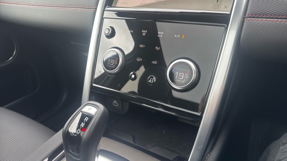 Land Rover Discovery Sport 1.5 P300e Urban Edition 5dr Auto [5 Seat] Station Wagon - Image 57