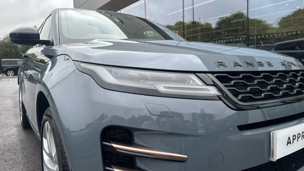 Land Rover Range Rover Evoque 2.0 D180 First Edition 5dr Auto Diesel Hatchback - Image 17