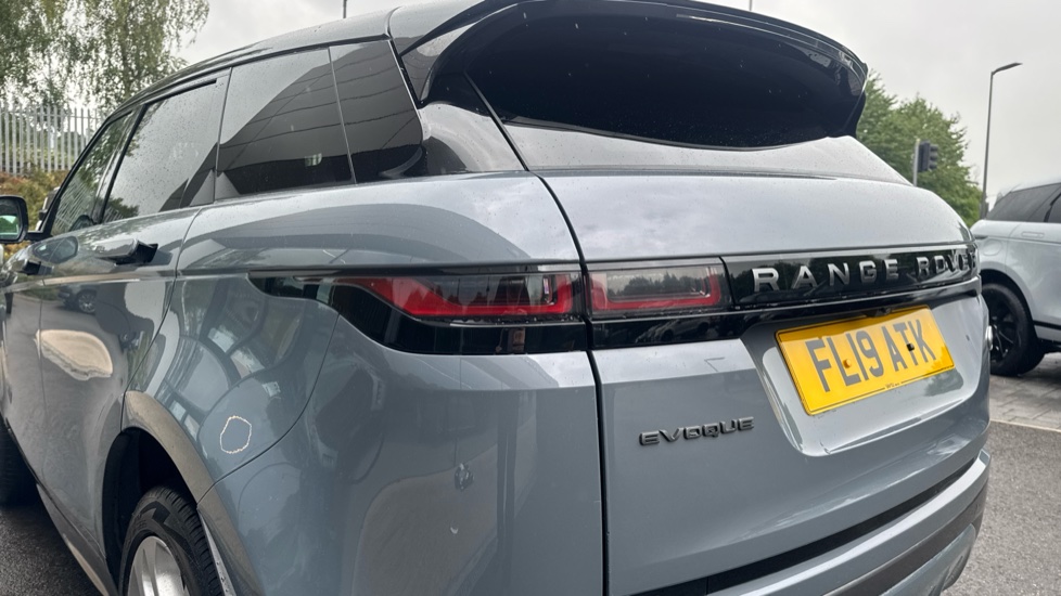 Land Rover Range Rover Evoque 2.0 D180 First Edition 5dr Auto Diesel Hatchback - Image 19