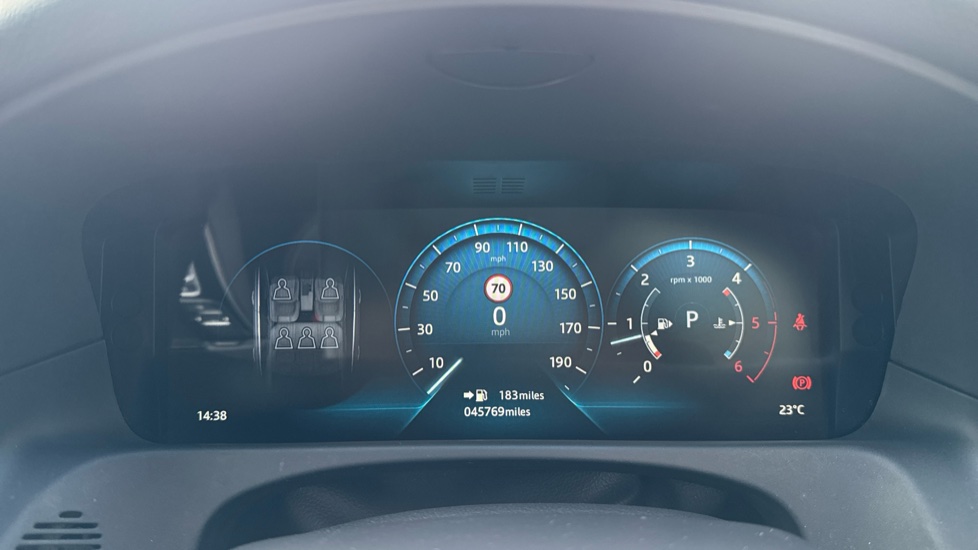 Jaguar XF 2.0d [180] R-Sport 4dr Auto Diesel Saloon - Image 16