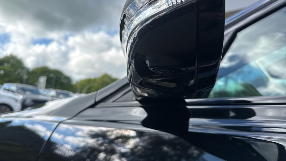 Jaguar XF 2.0d [180] R-Sport 4dr Auto Diesel Saloon - Image 30