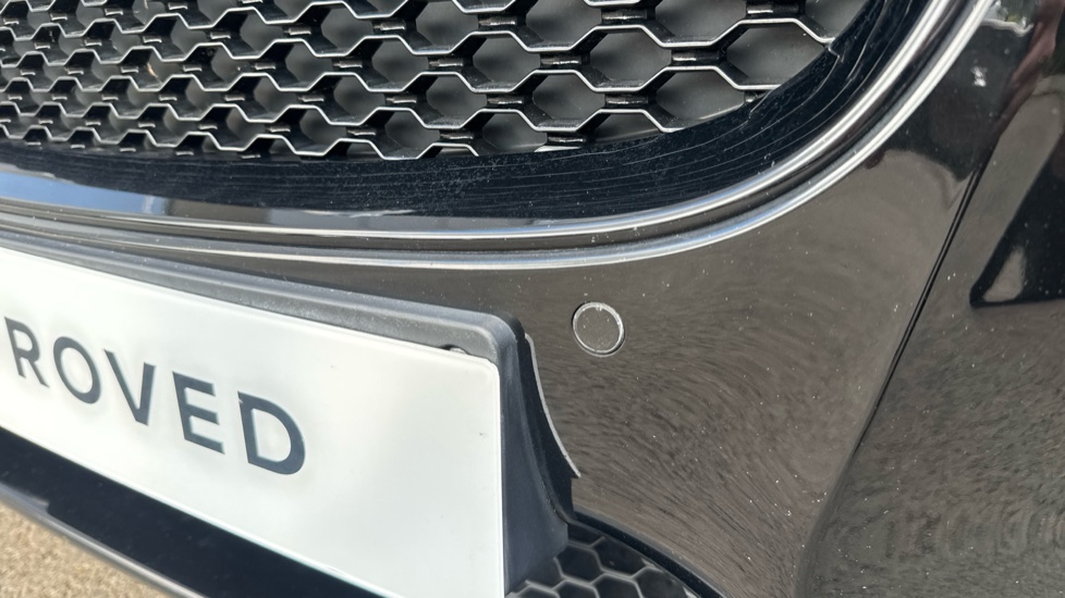 Jaguar XF 2.0d [180] R-Sport 4dr Auto Diesel Saloon - Image 35
