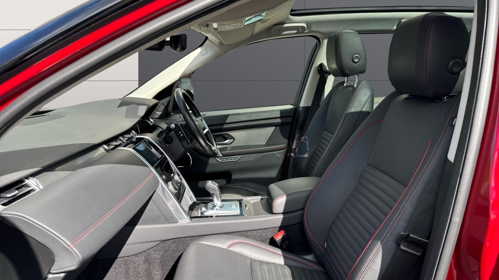 Land Rover Discovery Sport 1.5 P300e R-Dynamic HSE 5dr Auto [5 Seat] Station Wagon - Image 3