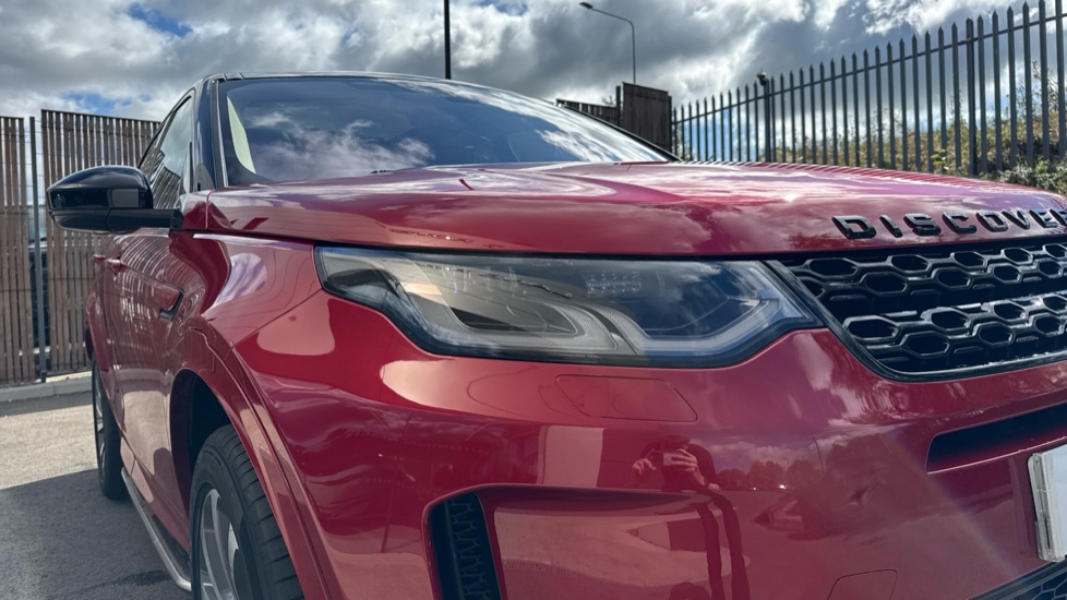 Land Rover Discovery Sport 1.5 P300e R-Dynamic HSE 5dr Auto [5 Seat] Station Wagon - Image 17