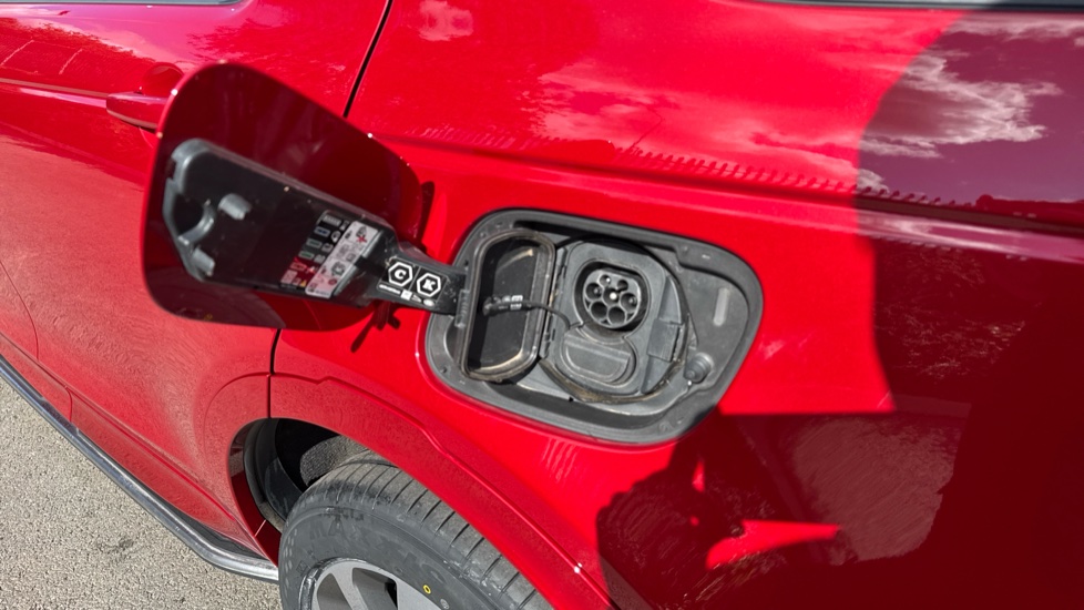 Land Rover Discovery Sport 1.5 P300e R-Dynamic HSE 5dr Auto [5 Seat] Station Wagon - Image 34