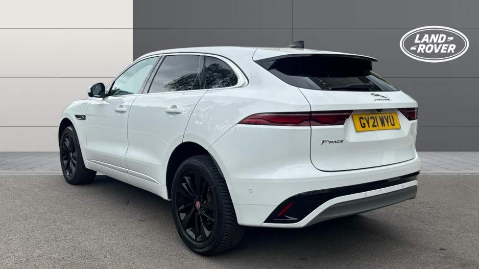 Jaguar F-Pace 2.0 D200 R-Dynamic SE 5dr Auto AWD Diesel Estate - Image 2
