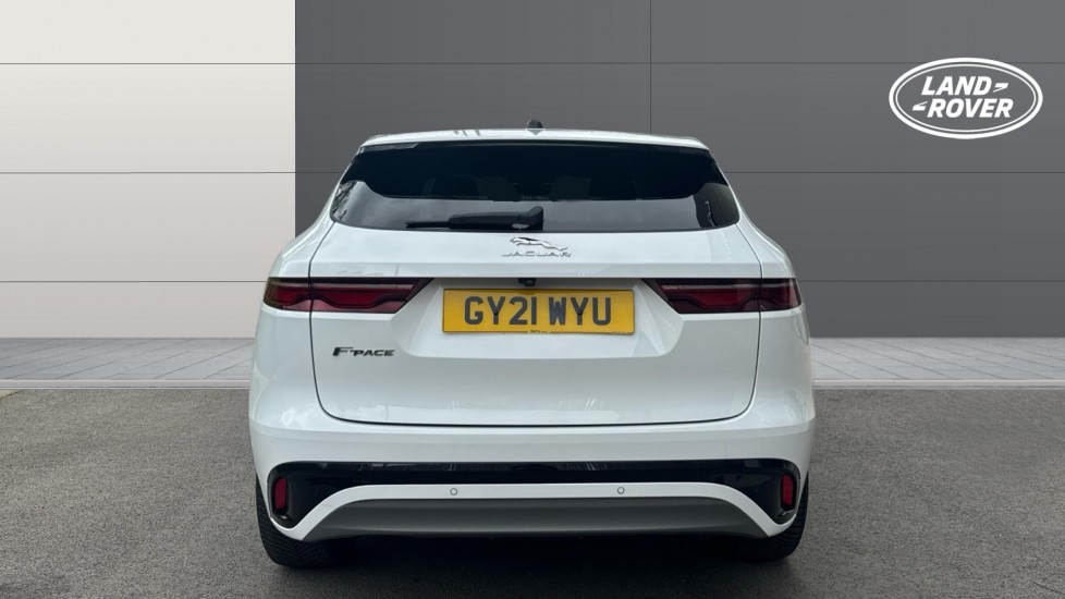 Jaguar F-Pace 2.0 D200 R-Dynamic SE 5dr Auto AWD Diesel Estate - Image 6