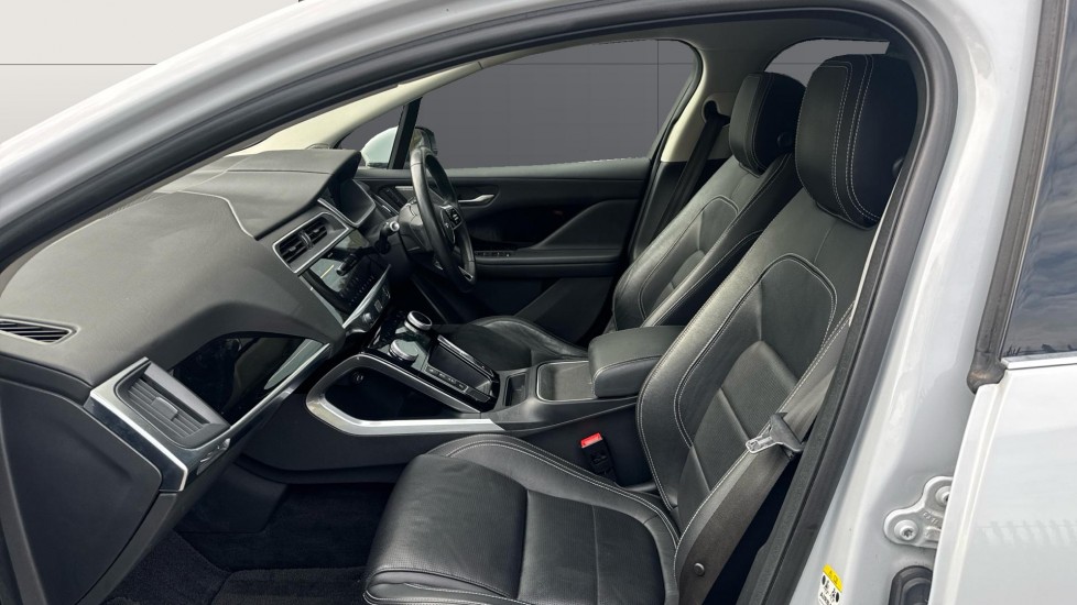 Jaguar I-Pace 294kW EV400 SE 90kWh 5dr Auto Electric Estate - Image 3