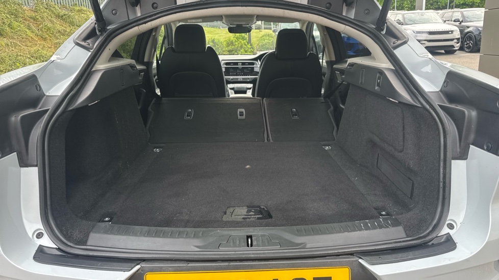 Jaguar I-Pace 294kW EV400 SE 90kWh 5dr Auto Electric Estate - Image 10