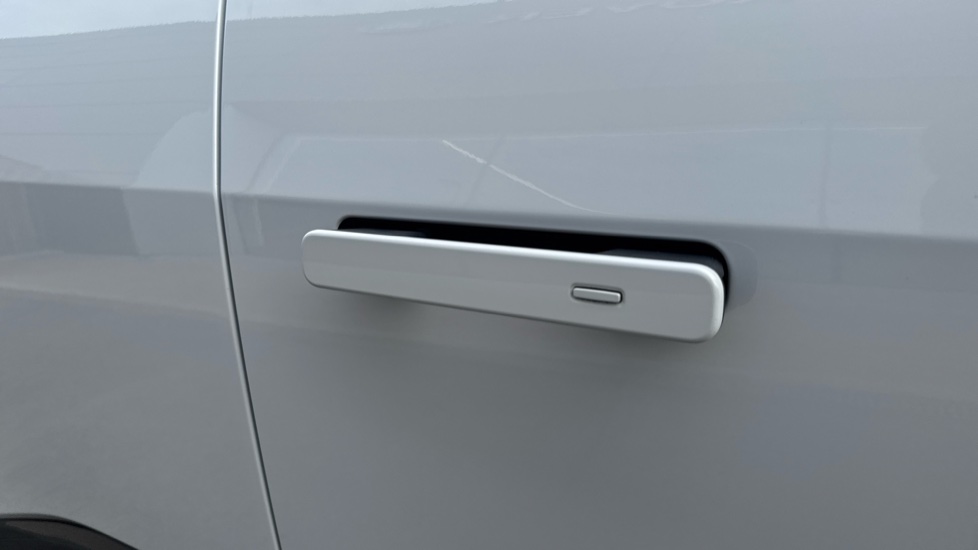Jaguar I-Pace 294kW EV400 SE 90kWh 5dr Auto Electric Estate - Image 21