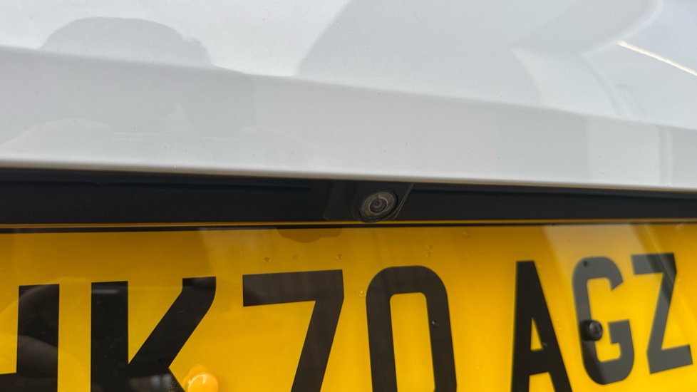 Jaguar I-Pace 294kW EV400 SE 90kWh 5dr Auto Electric Estate - Image 26