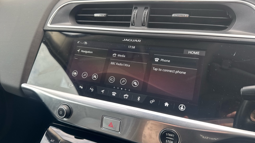 Jaguar I-Pace 294kW EV400 SE 90kWh 5dr Auto Electric Estate - Image 50