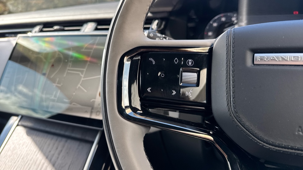 Land Rover Range Rover Velar 2.0 D200 MHEV Autobiography 5dr Auto [Revised] Diesel Estate - Image 47