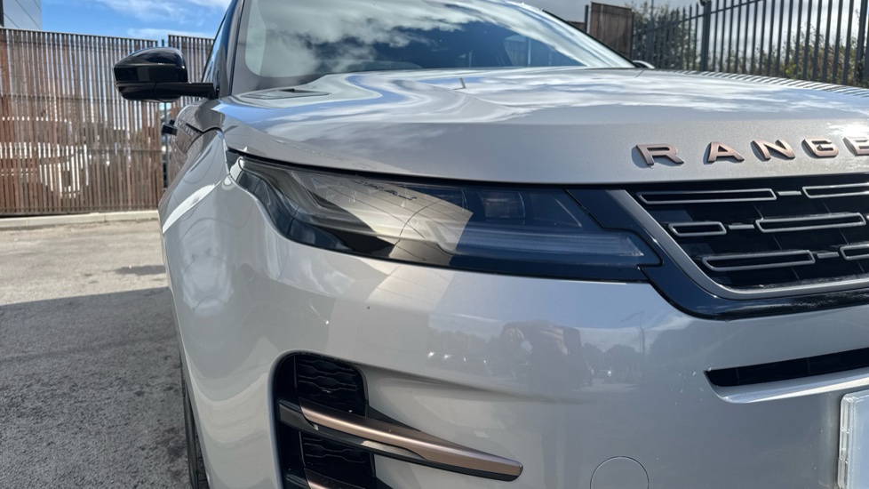 Land Rover Range Rover Evoque 2.0 D200 Autobiography 5dr Auto [Revised] Diesel Hatchback - Image 17