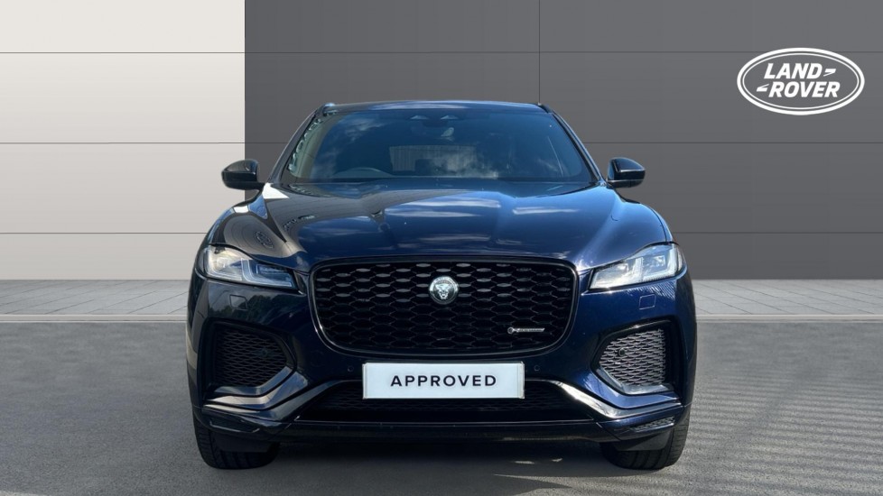 Jaguar F-Pace 2.0 P400e R-Dynamic SE Black 5dr Auto AWD Estate - Image 7