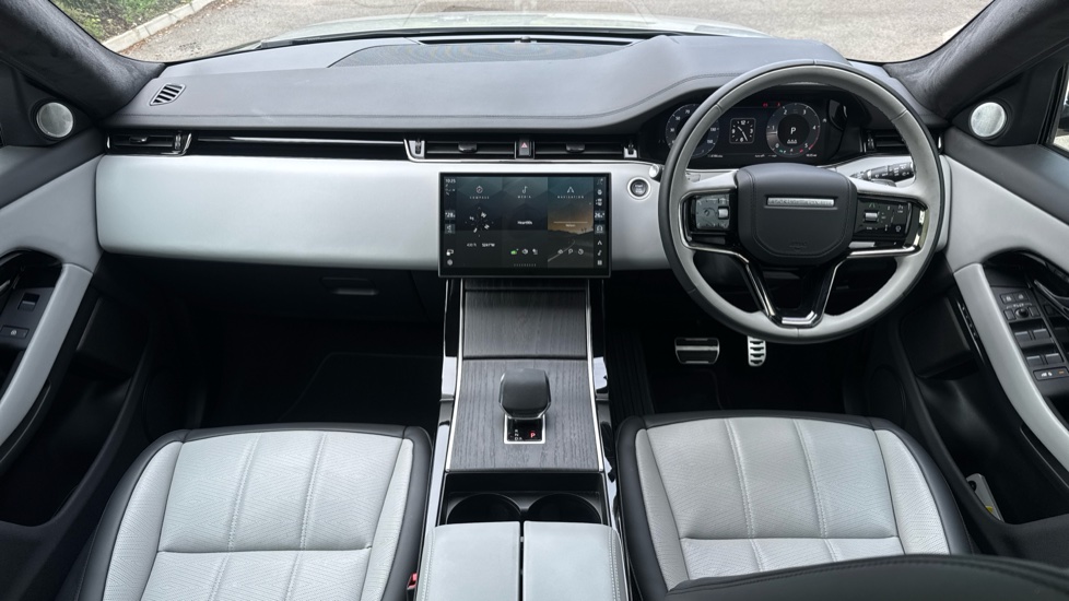 Land Rover Range Rover Evoque 2.0 D200 Autobiography 5dr Auto [Revised] Diesel Hatchback - Image 9