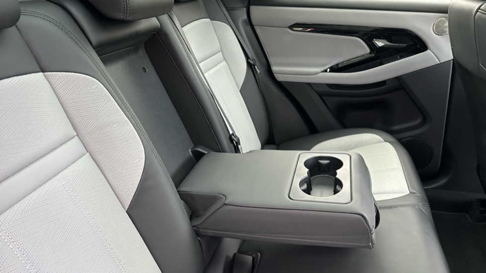 Land Rover Range Rover Evoque 2.0 D200 Autobiography 5dr Auto [Revised] Diesel Hatchback - Image 42