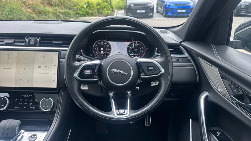 Jaguar F-Pace 2.0 P400e R-Dynamic HSE 5dr Auto AWD Estate - Image 15