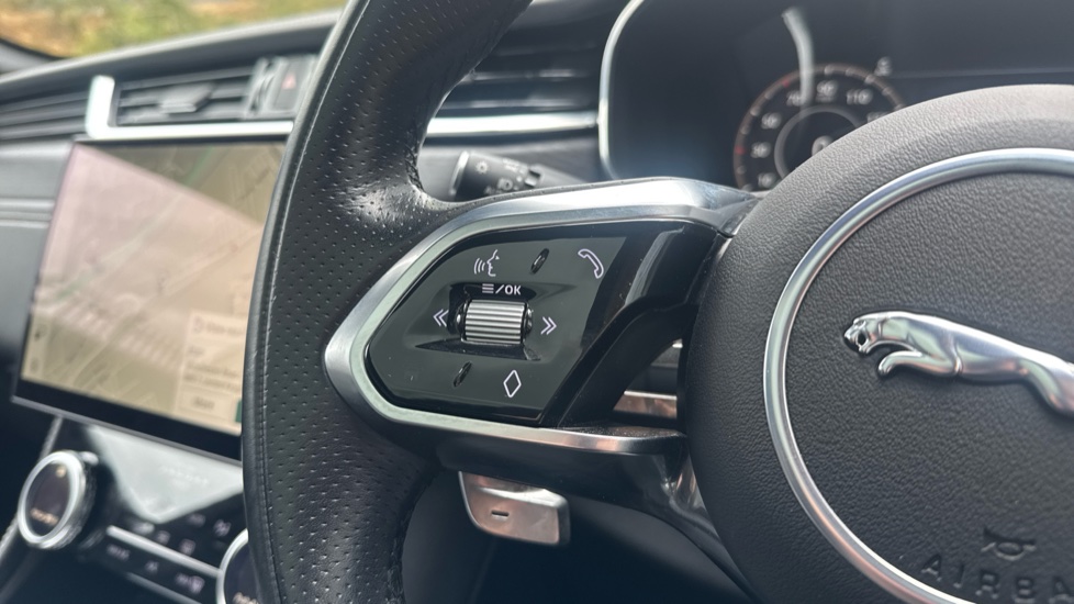 Jaguar F-Pace 2.0 P400e R-Dynamic HSE 5dr Auto AWD Estate - Image 45