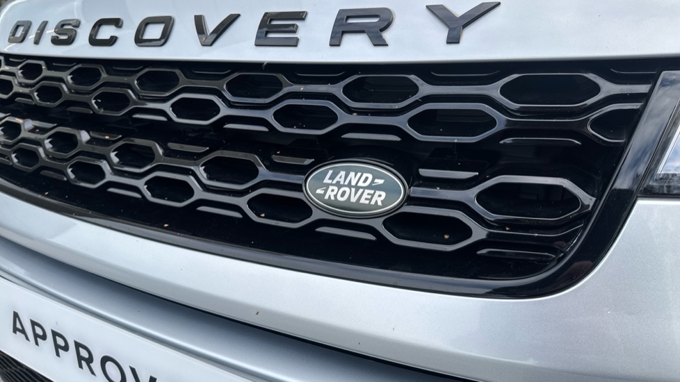Land Rover Discovery Sport 1.5 P300e R-Dynamic HSE 5dr Auto [5 Seat] Station Wagon - Image 36
