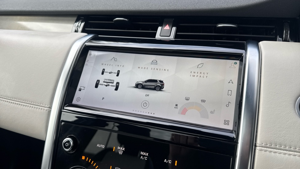 Land Rover Discovery Sport 1.5 P300e R-Dynamic HSE 5dr Auto [5 Seat] Station Wagon - Image 53