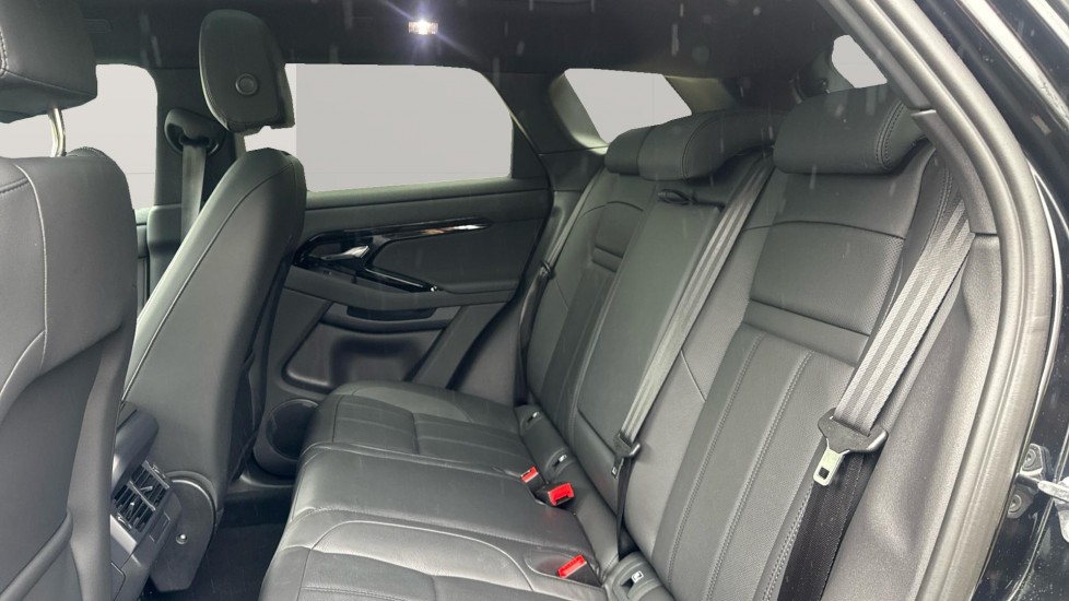 Land Rover Range Rover Evoque 2.0 D200 Edition 5dr Auto Diesel Hatchback - Image 4
