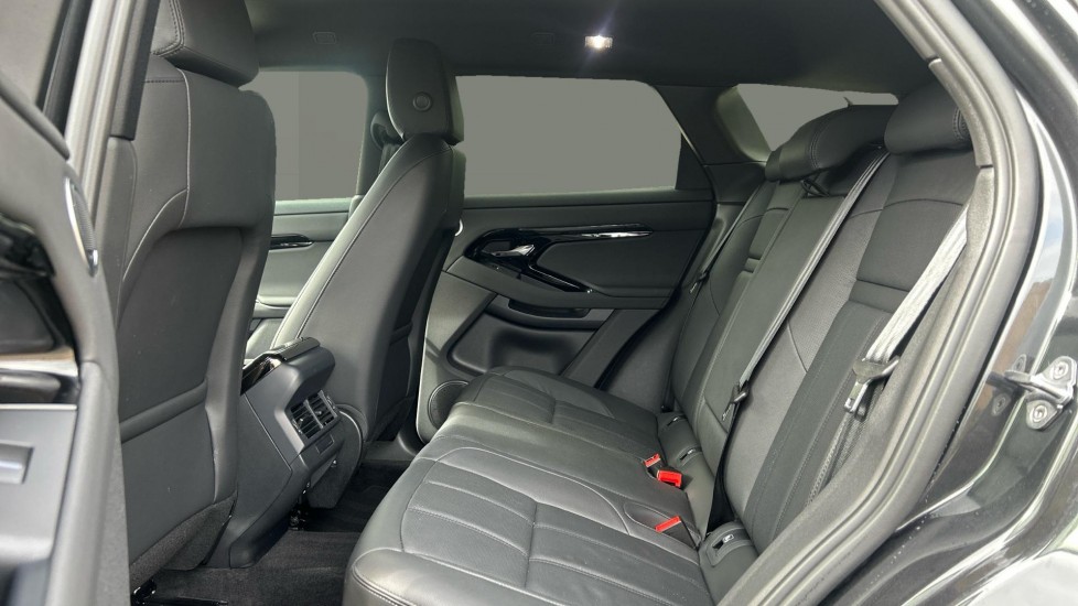 Land Rover Range Rover Evoque 2.0 D200 Dynamic SE 5dr Auto Diesel Hatchback - Image 4