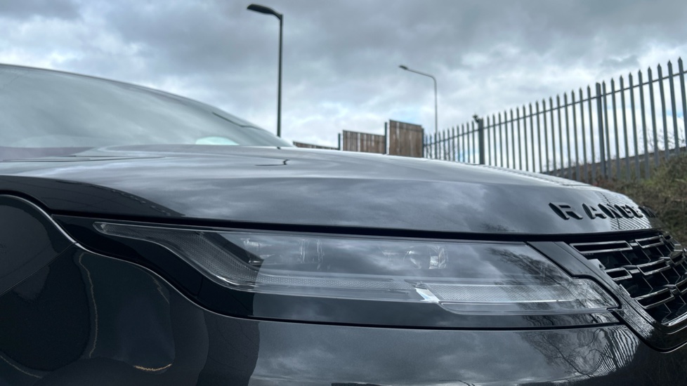 Land Rover Range Rover Evoque 2.0 D200 Dynamic SE 5dr Auto Diesel Hatchback - Image 17