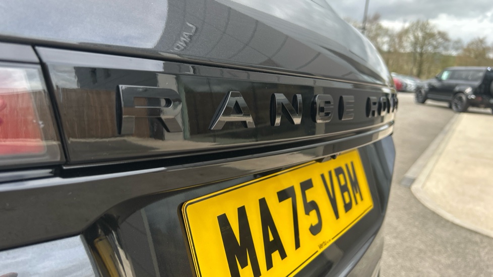 Land Rover Range Rover Evoque 2.0 D200 Dynamic SE 5dr Auto Diesel Hatchback - Image 23