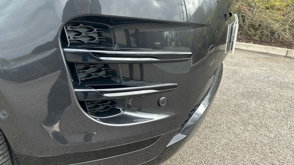 Land Rover Range Rover Evoque 2.0 D200 Dynamic SE 5dr Auto Diesel Hatchback - Image 35