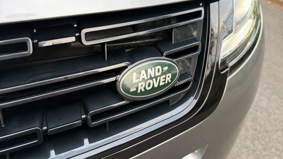 Land Rover Range Rover Evoque 2.0 D165 S 5dr 2WD Diesel Hatchback - Image 45