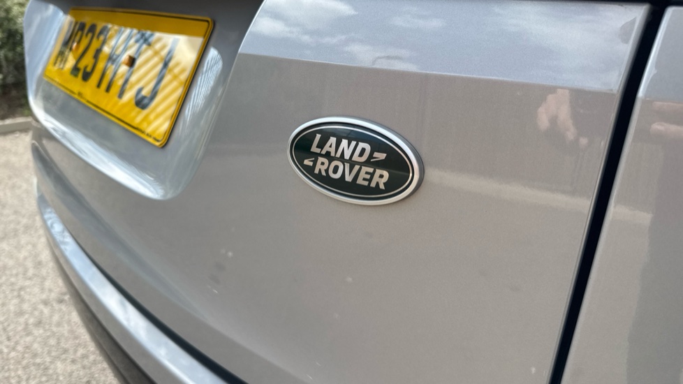 Land Rover Range Rover Evoque 1.5 P300e Evoque Edition 5dr Auto Hatchback - Image 23