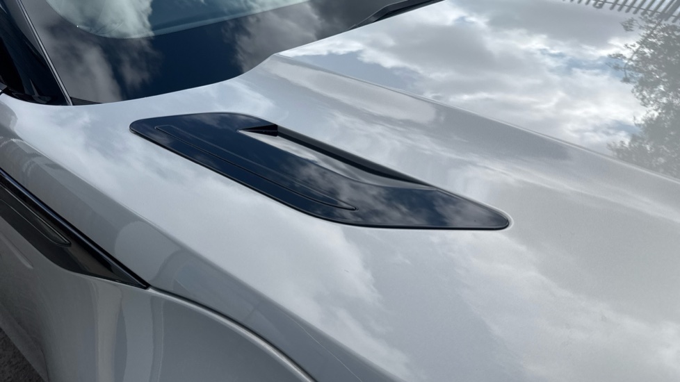 Land Rover Range Rover Evoque 1.5 P300e Evoque Edition 5dr Auto Hatchback - Image 39