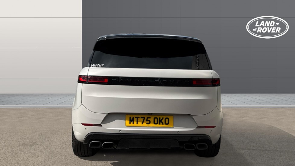 Land Rover Range Rover Sport 4.4 P530 V8 Autobiography 5dr Auto Petrol Estate - Image 6