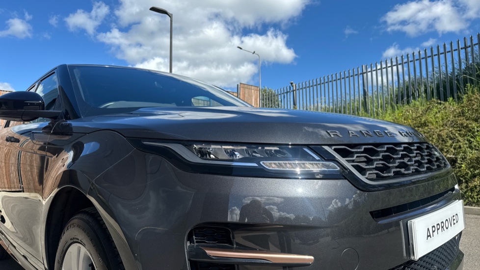 Land Rover Range Rover Evoque 2.0 D200 R-Dynamic S 5dr Auto Diesel Hatchback - Image 17