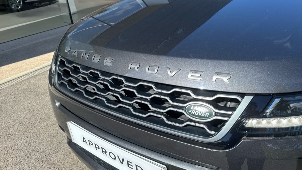 Land Rover Range Rover Evoque 2.0 D200 R-Dynamic S 5dr Auto Diesel Hatchback - Image 33