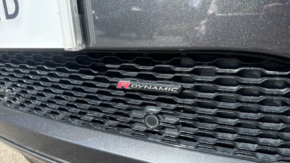 Land Rover Range Rover Evoque 2.0 D200 R-Dynamic S 5dr Auto Diesel Hatchback - Image 34