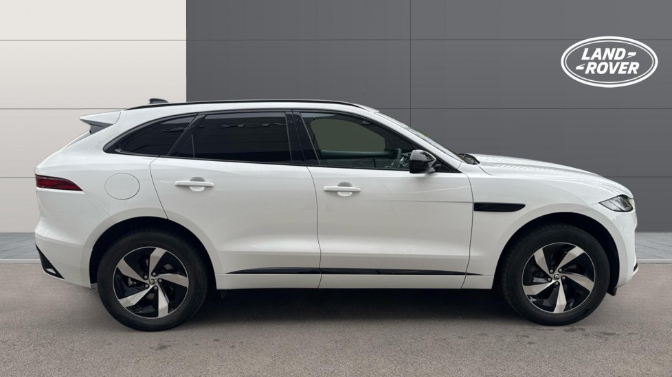 Jaguar F-Pace 2.0 P400e R-Dynamic SE Black 5dr Auto AWD Estate - Image 5
