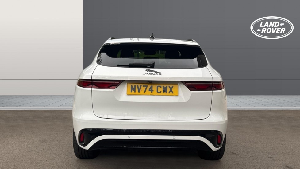 Jaguar F-Pace 2.0 P400e R-Dynamic SE Black 5dr Auto AWD Estate - Image 6