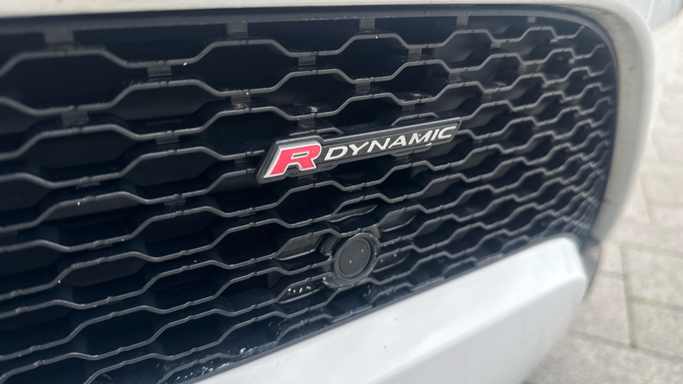 Land Rover Range Rover Evoque 2.0 D200 R-Dynamic S 5dr Auto Diesel Hatchback - Image 37