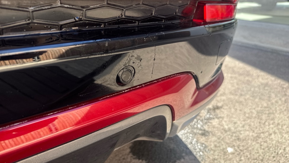 Land Rover Discovery Sport 2.0 D150 R-Dynamic SE 5dr Auto Diesel Station Wagon - Image 30