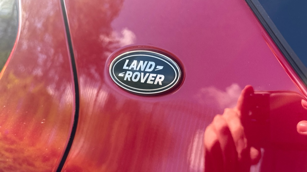 Land Rover Discovery Sport 2.0 D150 R-Dynamic SE 5dr Auto Diesel Station Wagon - Image 33