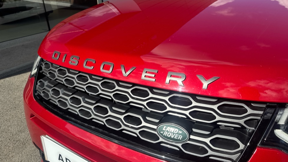Land Rover Discovery Sport 2.0 D150 R-Dynamic SE 5dr Auto Diesel Station Wagon - Image 37