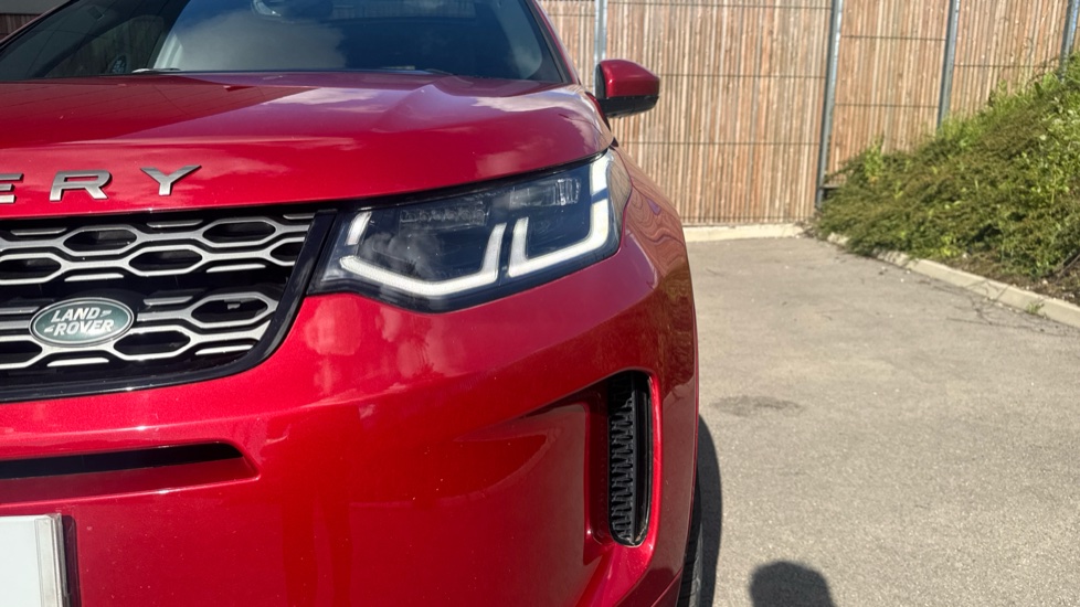 Land Rover Discovery Sport 2.0 D150 R-Dynamic SE 5dr Auto Diesel Station Wagon - Image 40