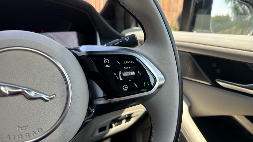 Jaguar I-Pace 294kW EV400 Sport 90kWh 5dr Auto Electric Estate - Image 43