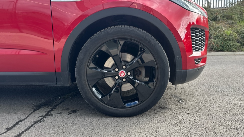 Jaguar E-Pace 2.0d [180] HSE 5dr Auto Diesel Estate - Image 8