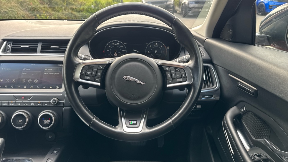 Jaguar E-Pace 2.0d [180] HSE 5dr Auto Diesel Estate - Image 15