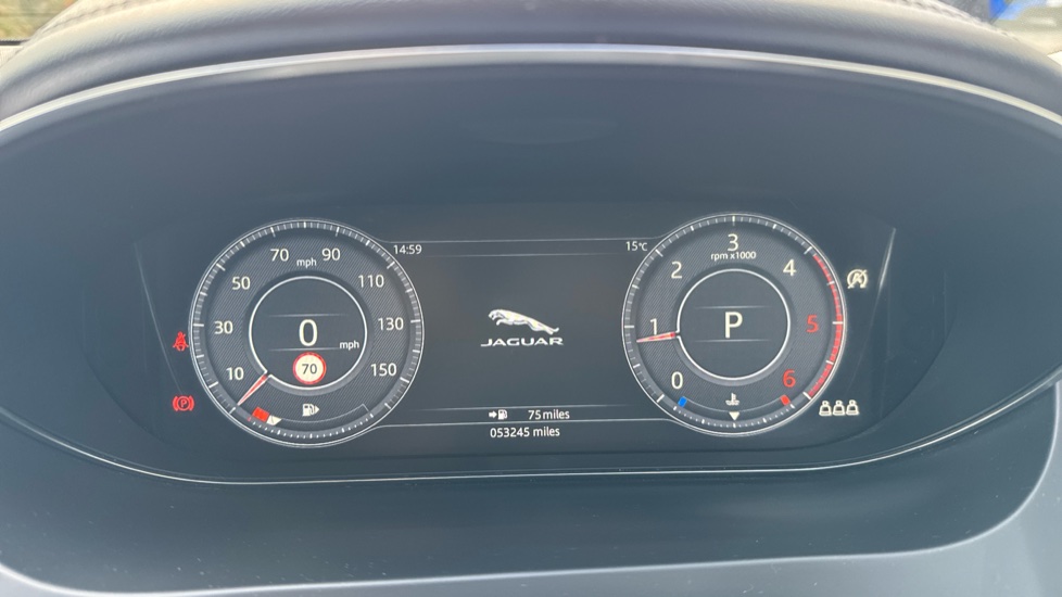 Jaguar E-Pace 2.0d [180] HSE 5dr Auto Diesel Estate - Image 16